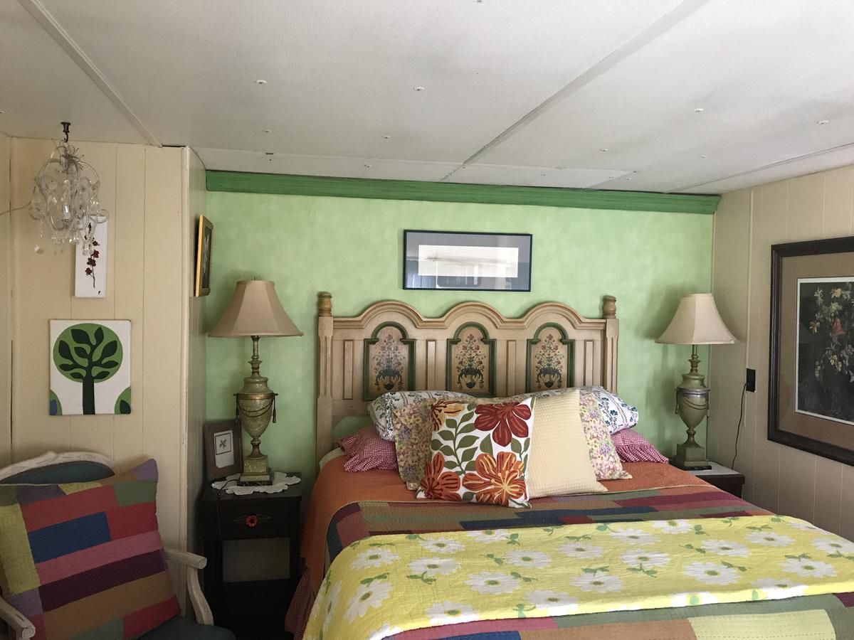 Klutina Kate'S B&B Copper Center Экстерьер фото