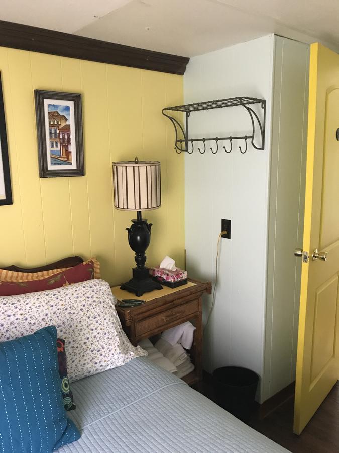 Klutina Kate'S B&B Copper Center Экстерьер фото